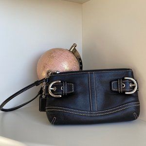 Coach Vintage Leather Black Wristlet with Buckles